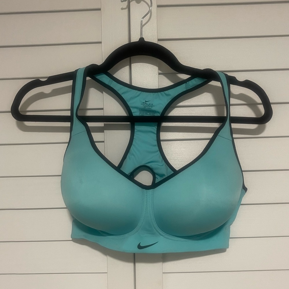 Nike Pro Rival Sports Bra